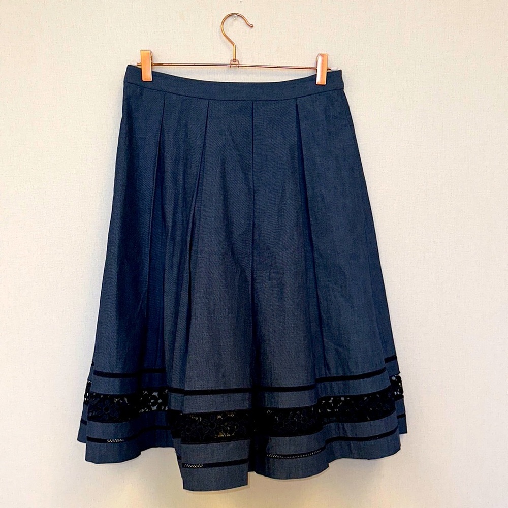 Karl Lagerfeld Fit and Flair Skirt • Sz 8 • NEW!